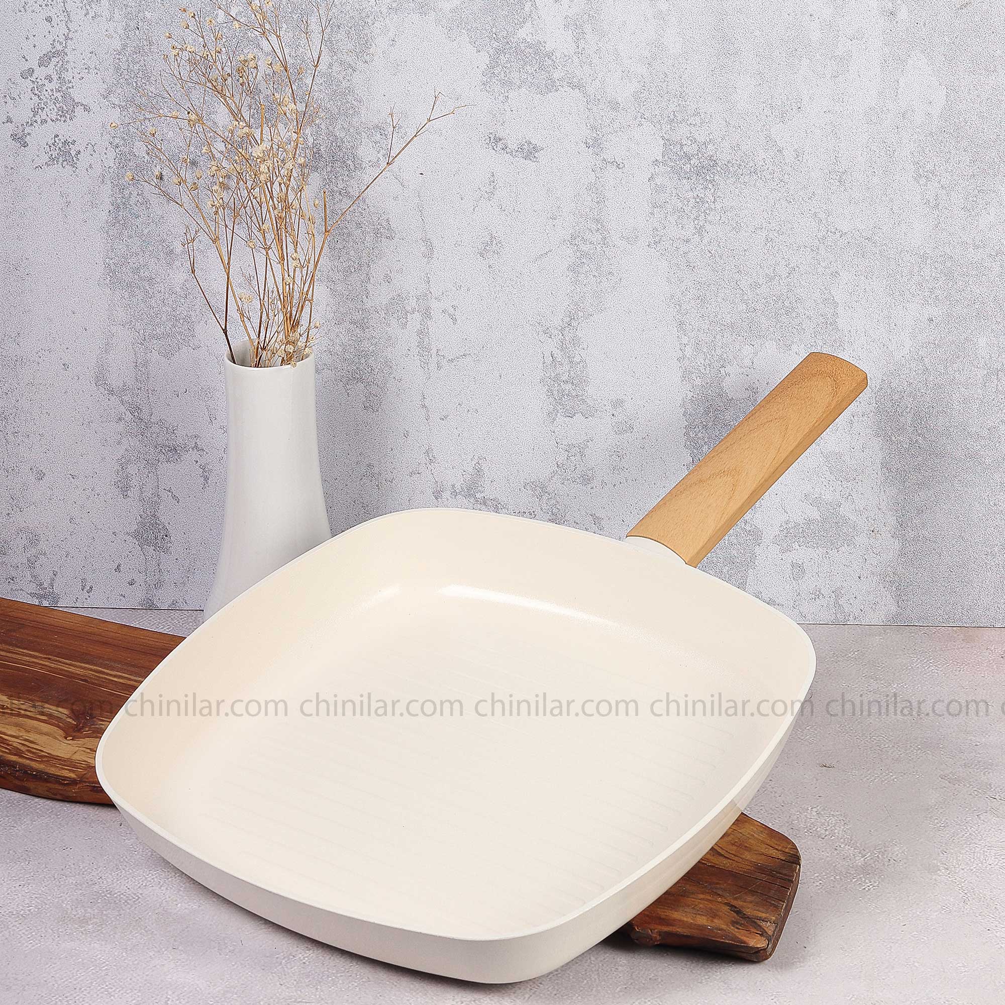 تابه گریل گرانیت پروتی سایز 28 سری دانمارکی اصل
